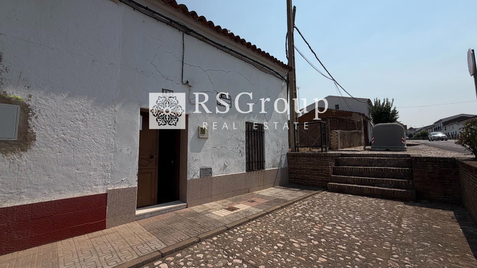 CASA CON ENCANTO PARA REFORMAR EN CALA – SOLO 50.000 € - Foto 1