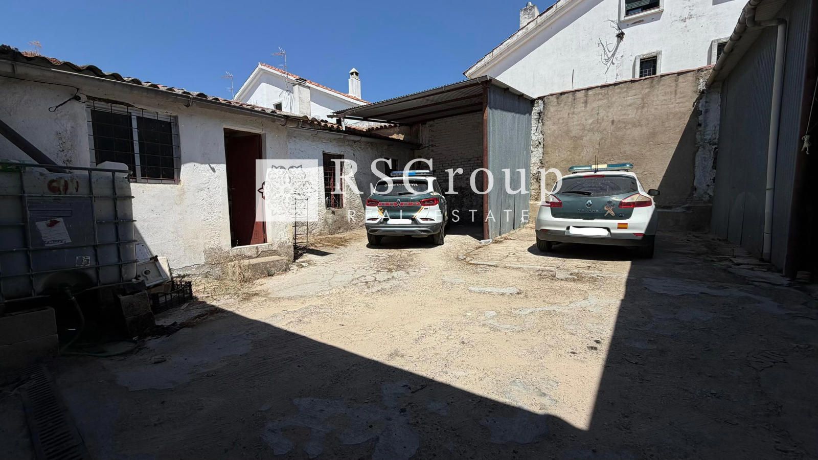 AMPLIO INMUEBLE EN CALA (HUELVA) | 393 m² CONSTRUIDOS | GRANDES POSIBILIDADES | 60.000 € - Foto 4