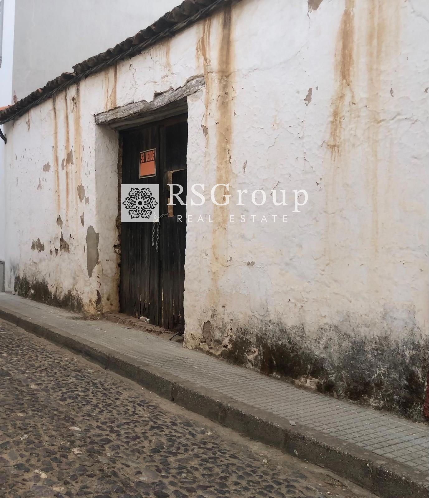 Calañas (Huelva)- Solar urbano 180 m² – 10 m de fachada –  Gran oportunidad - Foto 2